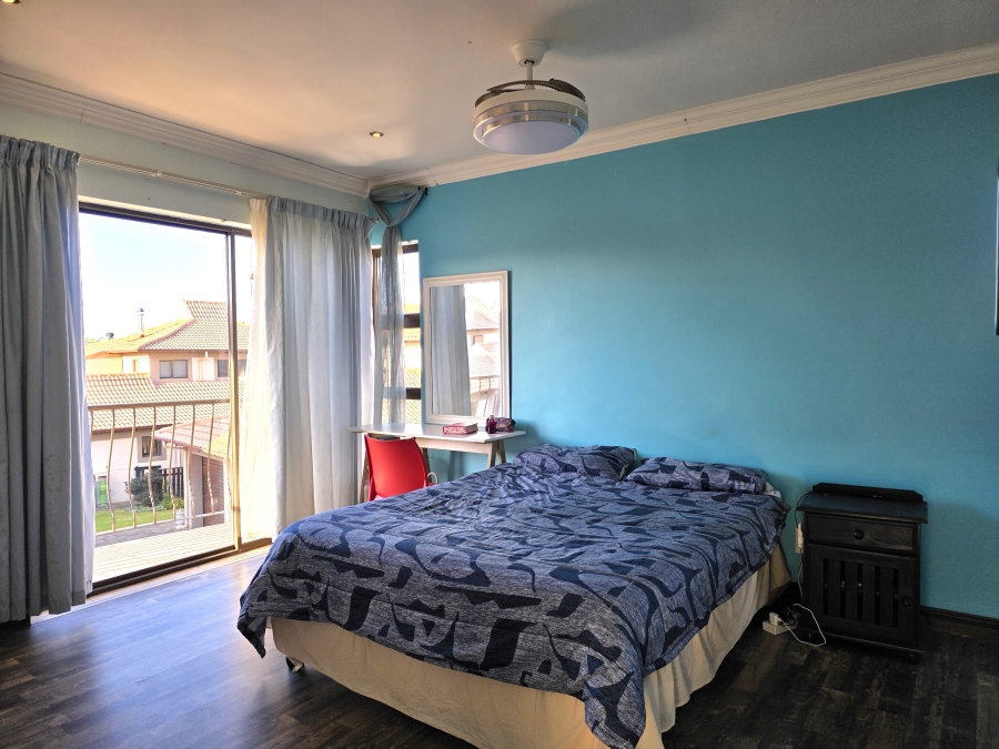 3 Bedroom Property for Sale in Wavecrest Eastern Cape